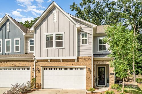 5025 Catterick Court, Charlotte, NC, 28226 | Card Image