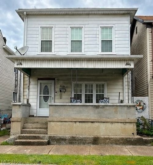 13 5th St, McMechen, WV, 26040-1006 | Card Image