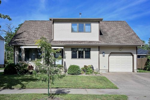 409 Olmstead St, Winona, MN, 55987-2958 | Card Image