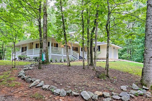 207 Raindance Ln, Clayton, GA, 30525-4684 | Card Image