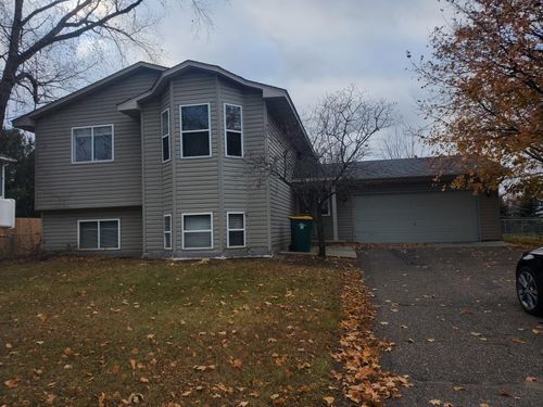 9007 Hampshire Ave N, Brooklyn Park, MN, 55445-3200 | Card Image