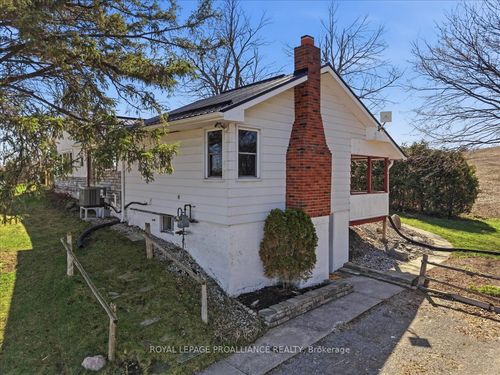 10219 Highway 62, Stirling, ON, K0K3E0 | Card Image