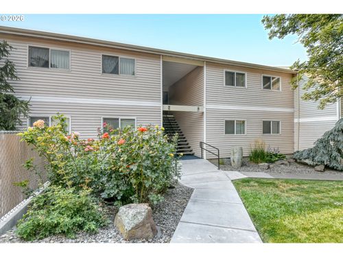 16-1900 Nw Carden Ave, Pendleton, OR, 97801-1195 | Card Image