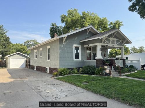 808 W 15th St, Grand Island, NE, 68801 | Card Image