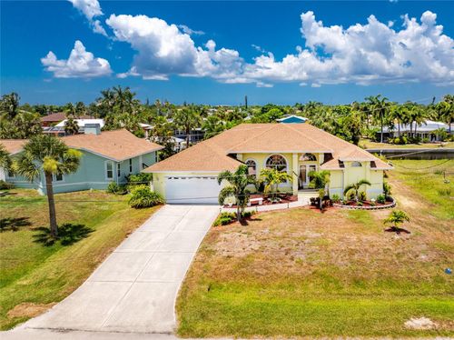 3015 Wisteria Pl, PUNTA GORDA, FL, 33950-3103 | Card Image