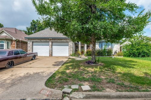 6004 Fern Meadow Rd, Arlington, TX, 76017-6428 | Card Image