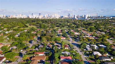 17650 Ne 19th Ave, House other with 4 bedrooms, 3 bathrooms and null parking in North Miami Beach FL | Image 1