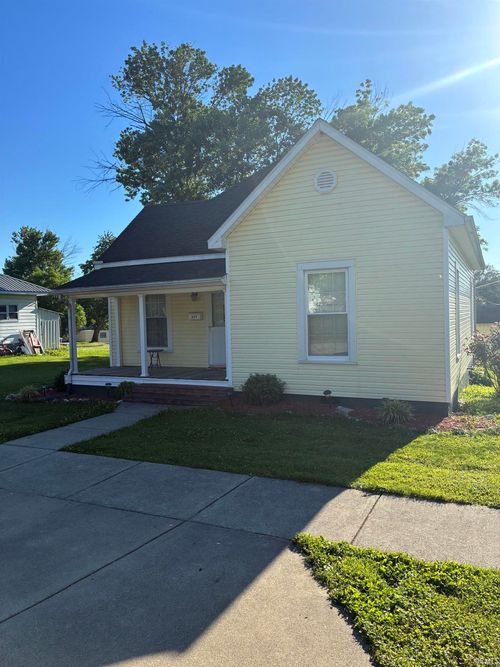 809 Mason St, Bicknell, IN, 47512-1323 | Card Image