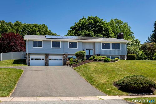 50 Horizon Cir, South Windsor, CT, 06074-3840 | Card Image