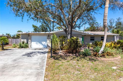 1516 Saint Clair Rd, ENGLEWOOD, FL, 34223-1628 | Card Image