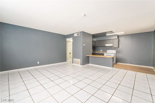 apt-1-833 N Bruce St, Las Vegas, NV, 89101-2159 | Card Image