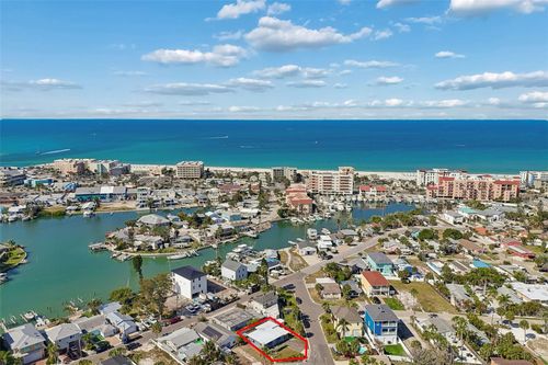 13098 Boca Ciega Ave, MADEIRA BEACH, FL, 33708-2438 | Card Image