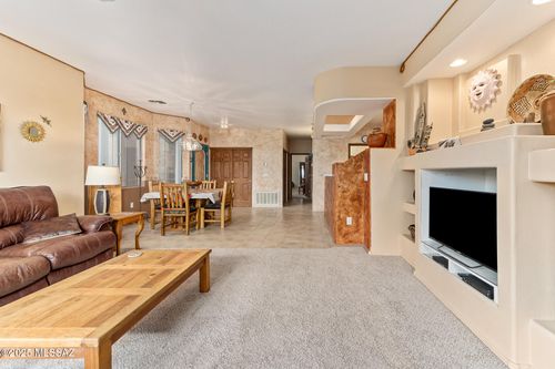 apt-112-755 W Vistoso Highlands Dr, Oro Valley, AZ, 85755-6205 | Card Image