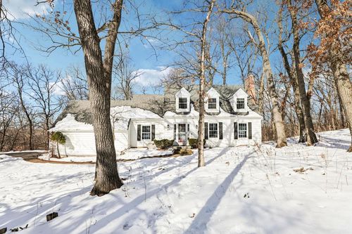 4927 Hickory Trail, Springfield, WI, 53562 | Card Image