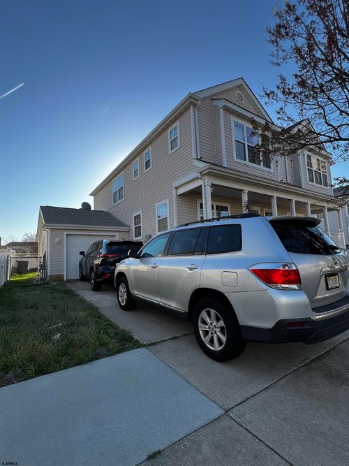 120 N Vermont Ave, Atlantic City, NJ, 08401 | Card Image