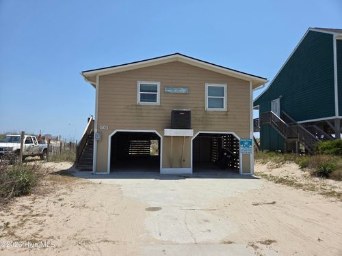 501 W Beach Dr, Oak Island, NC, 28465-7162 | Card Image