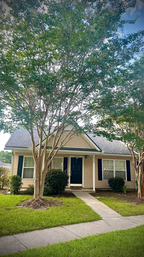 220 Jackson St, Goose Creek, SC, 29445-4700 | Card Image
