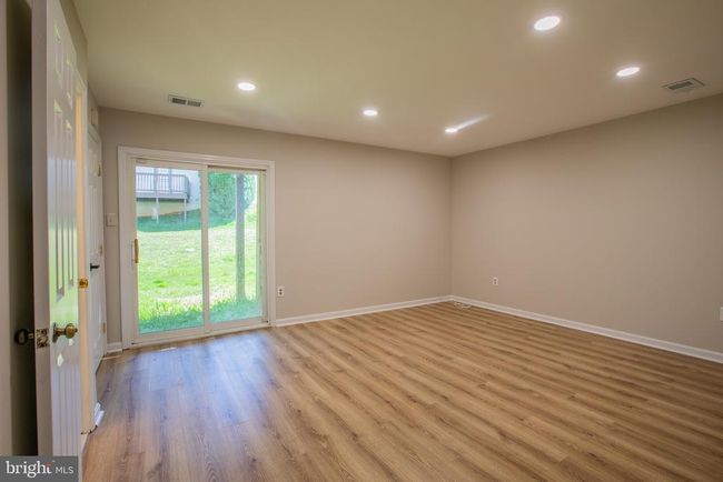 7125 Forbes Blvd, Townhouse with 3 bedrooms, 3 bathrooms and null parking in LANHAM MD | Image 5
