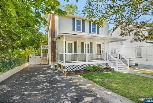 153 Church St, Nutley, NJ, 07110-2247 | Card Image
