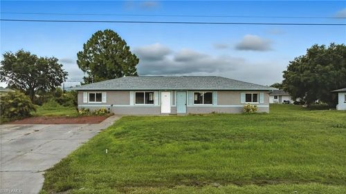 125 Gordon Ave S, LEHIGH ACRES, FL, 33973 | Card Image