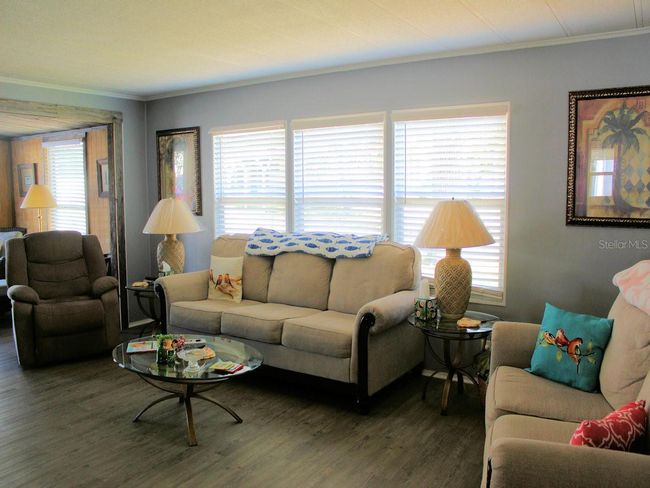 41 Palm Forest Dr, House other with 2 bedrooms, 2 bathrooms and null parking in LARGO FL | Image 6