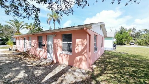 b-19 N Mango St, ENGLEWOOD, FL, 34223-2900 | Card Image