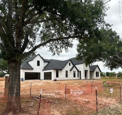 8533 Bois D Arc Ln, Fulshear, TX, 77406-9762 | Card Image