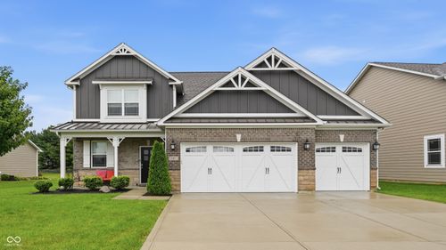 147 Carrick Glen Boulevard, Pendleton, IN, 46064 | Card Image
