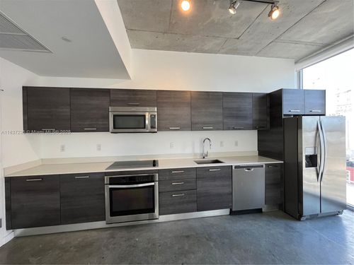 apt-902-151 Se 1st St, Miami, FL, 33131-1432 | Card Image
