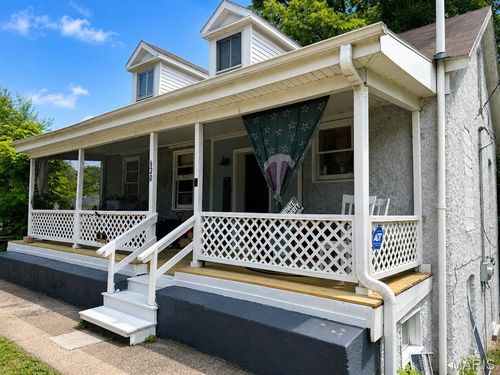 620 Maryland St, Louisiana, MO, 63353-1944 | Card Image