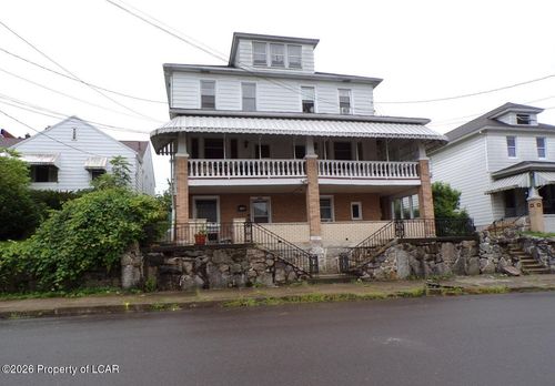 119 W Grand St, Nanticoke, PA, 18634-3124 | Card Image