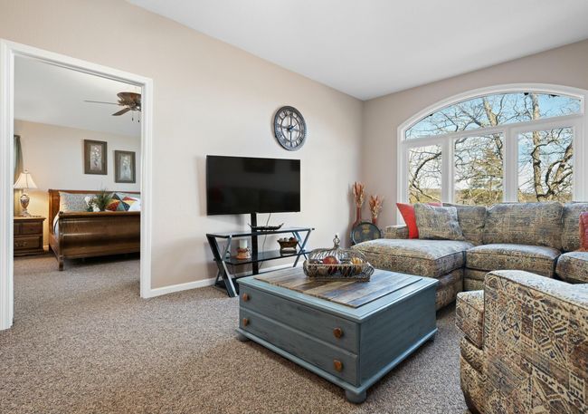 Family Room | Image 10