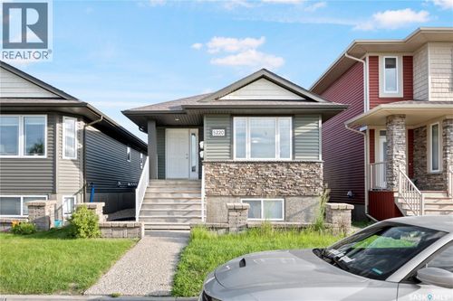5220 Aerial Cres, Regina, SK, S4W0C8 | Card Image