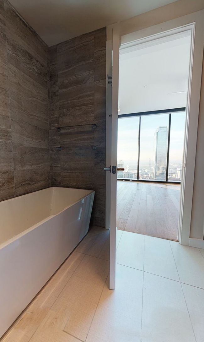 APT-4503 - 1800 N Field St, Condo with 1 bedrooms, 2 bathrooms and null parking in Dallas TX | Image 6