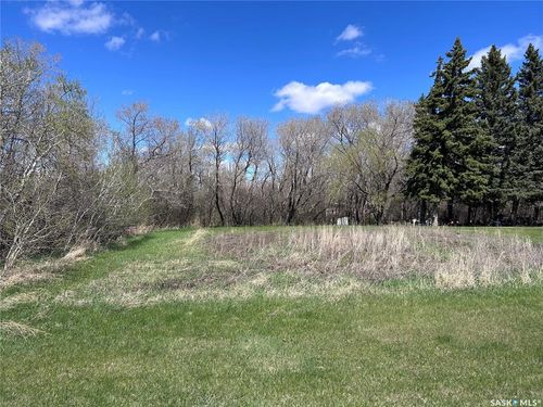 504 N Front St, Moosomin, SK, S0G3N0 | Card Image