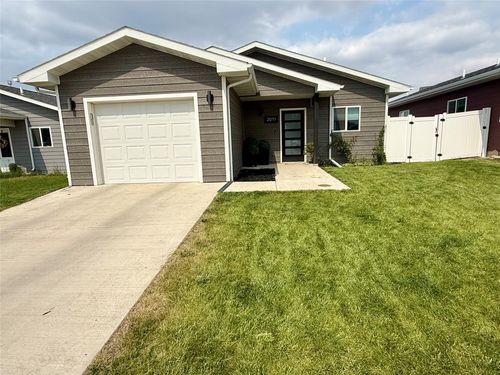 2017 21st Ave S, Great Falls, MT, 59405-5119 | Card Image