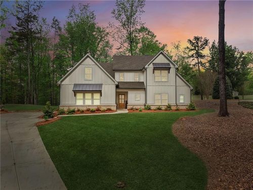4426 Oxburgh Park, Flowery Branch, GA, 30542-4615 | Card Image