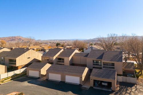 3466 Chaparral Dr, St. George, UT, 84790-7560 | Card Image