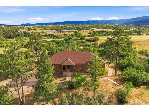 886 Coronado Dr, Sedalia, CO, 80135-8303 | Card Image