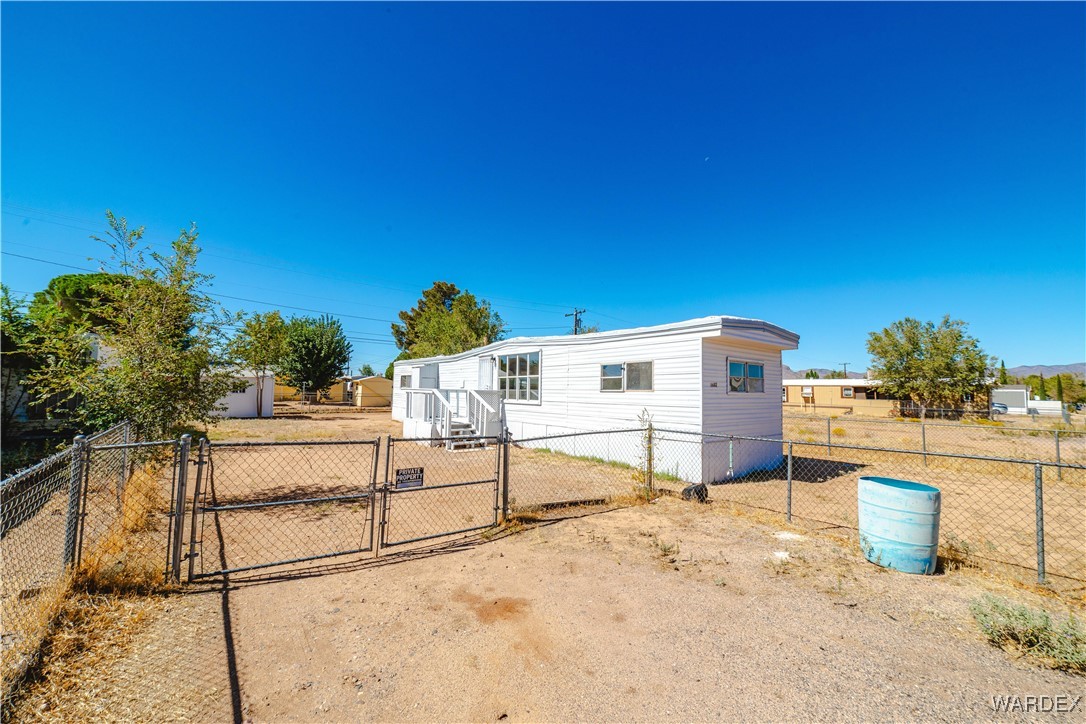 Bluebird Ln, Kingman, AZ 86409