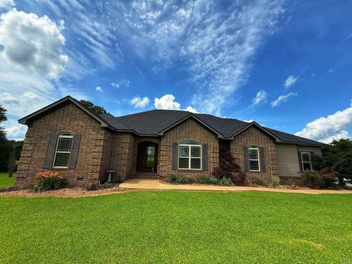 70 Gates Ln, Batesville, AR, 72501-8528 | Card Image