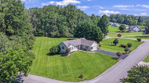 203 Indian Ridge Dr, Moneta, VA, 24121-3303 | Card Image