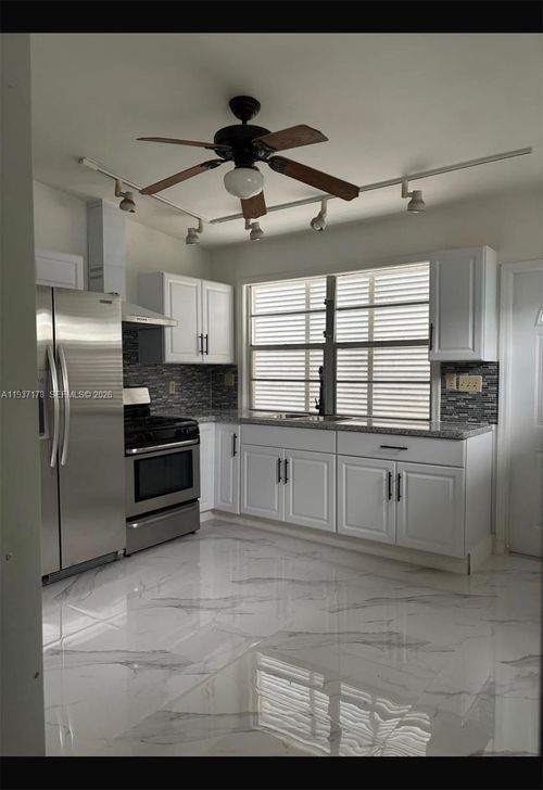 2-3101 Sw 22nd Ct, Fort Lauderdale, FL, 33312-4317 | Card Image