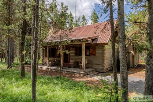 4265 Luke Ln, Island Park, ID, 83429 | Card Image