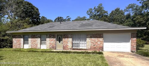 416 Pecan Boulevard, Wiggins, MS, 39577 | Card Image