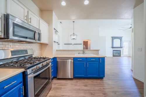 986 Shetland Ln, Farmington, UT, 84025-2743 | Card Image