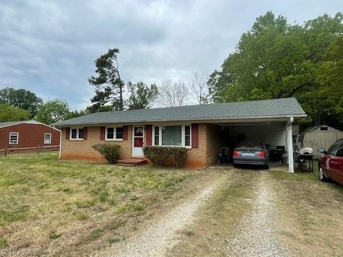 104 Abbotts Avenue, Lexington, NC, 27292 | Card Image