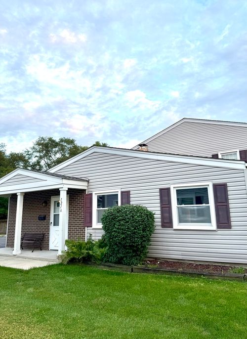 unit-a-121 Lucille Ct, Bartlett, IL, 60103-7845 | Card Image