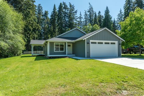 1701 Hemlock Dr, Camano Island, WA, 98282-7610 | Card Image
