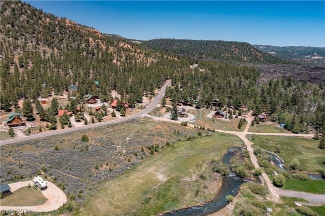 85 - 840 E Cedar Dr, House other with 2 bedrooms, 2 bathrooms and null parking in Mammoth Creek UT | Image 48